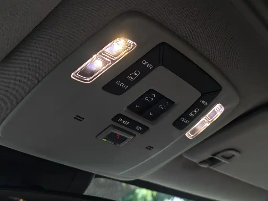 TOYOTA SIENNA SIENNA 2024