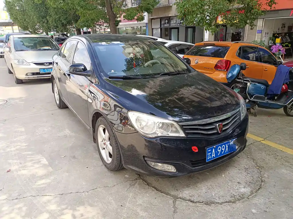 ROEWE 350 2012
