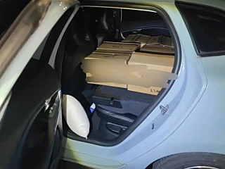 VOLVO V40  2018 YEAR T3 &#26234;&#36920; EDITION 2018
