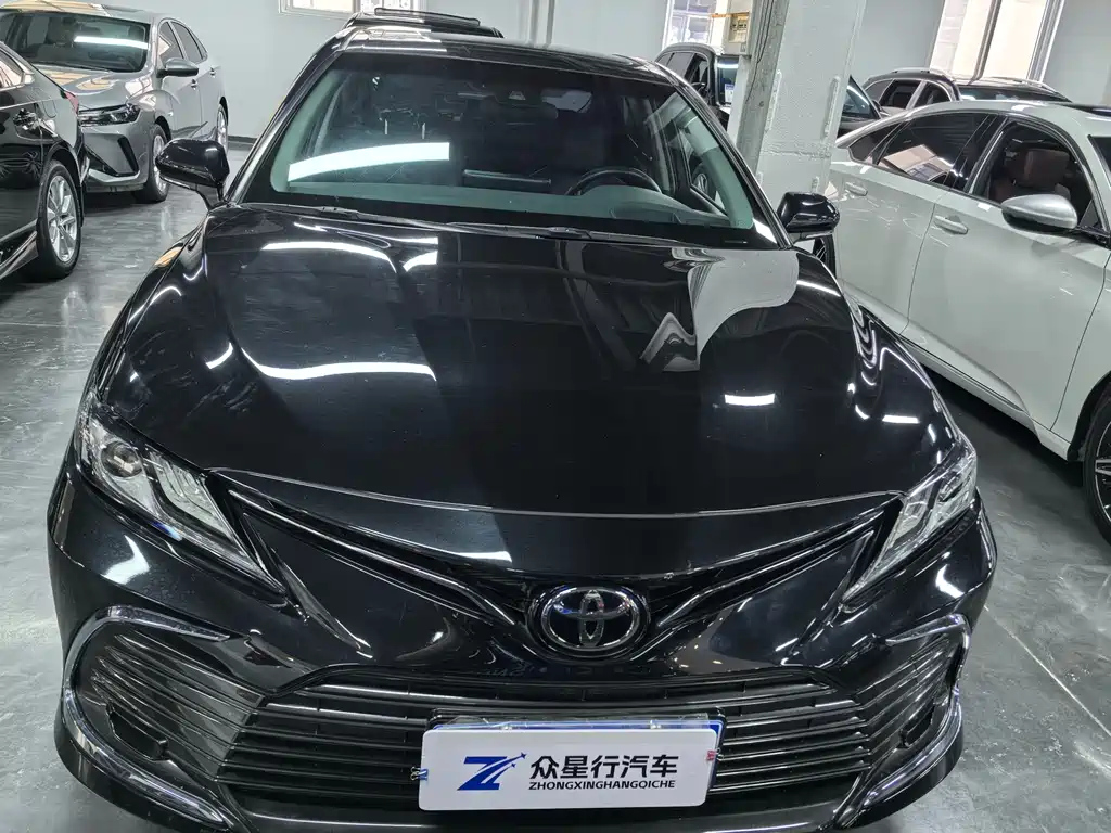 TOYOTA CAMRY 2024