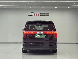 ZEEKR 009  2024 YEAR  SEATS  EDITION 108KWH 2024