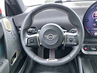 MINI OTHER 2024 YEAR 452KM COOPER SE 2024