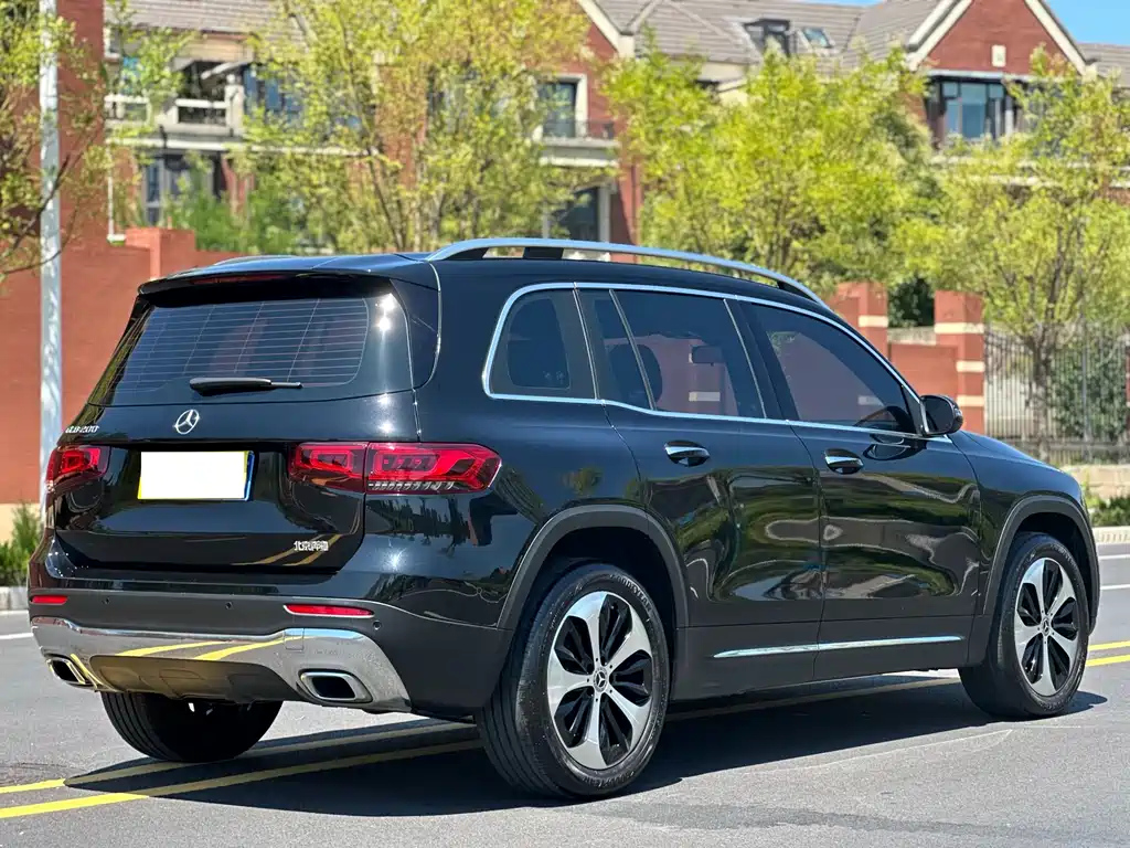 MERCEDES BENZ GLB 2021