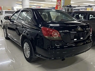VOLKSWAGEN LAVIDA 2014