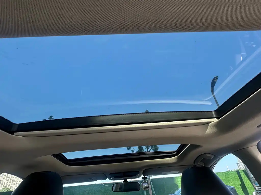 NISSAN TEANA 2019