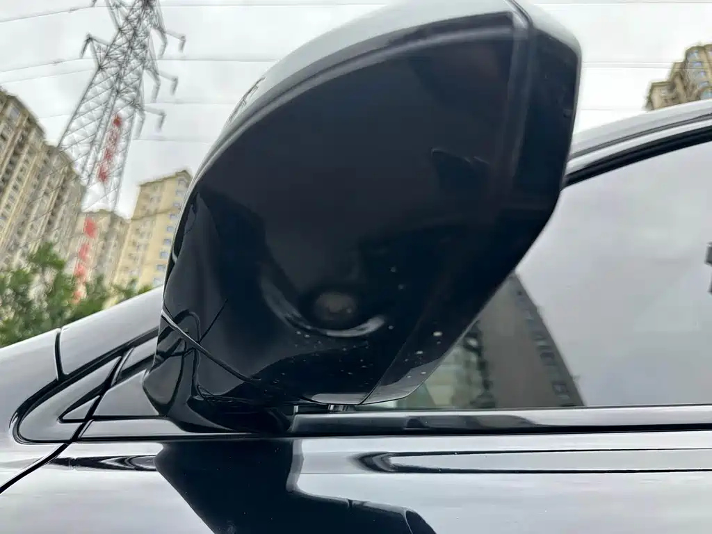 ROEWE RX5 2021