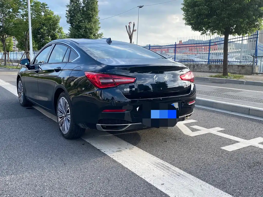 HONGQI H5 2021