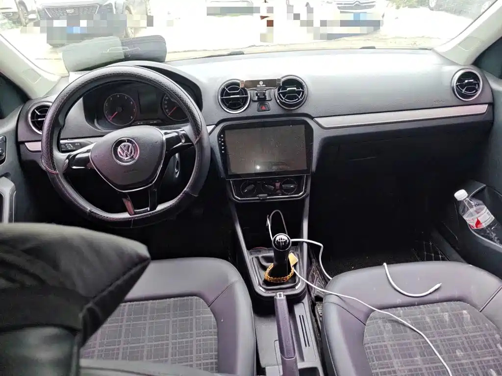 VOLKSWAGEN JETTA 2017