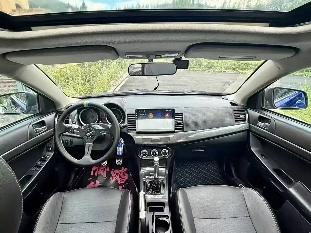 MITSUBISHI LANCER EX 2014