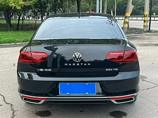 VOLKSWAGEN MAGOTAN 2021