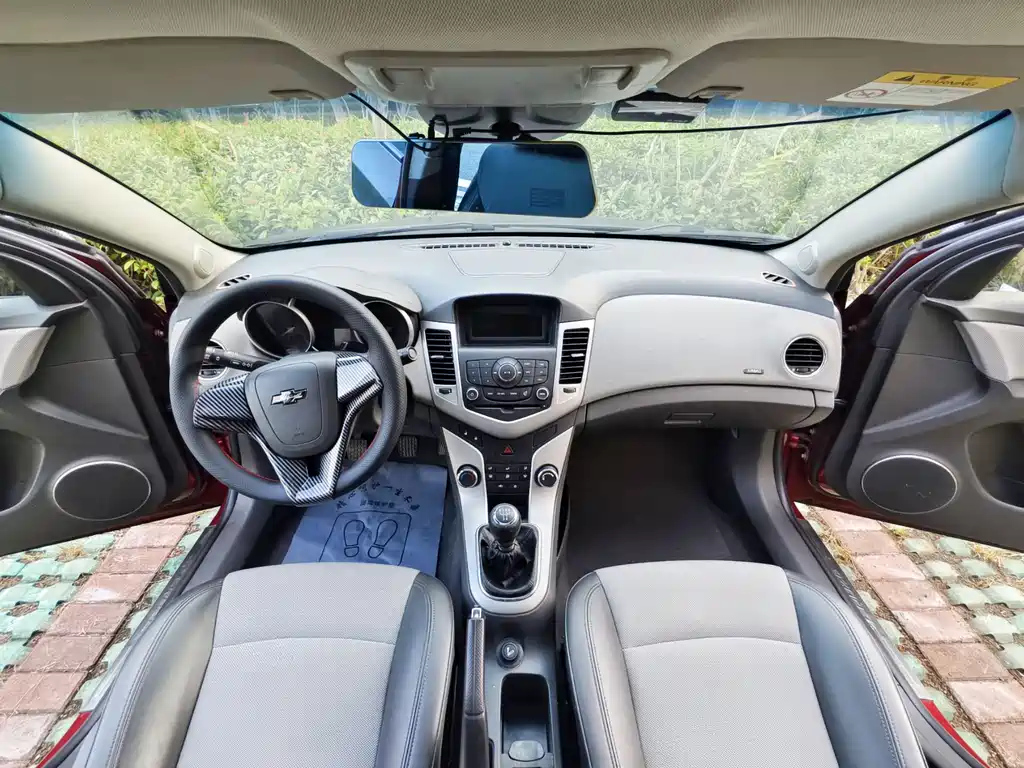 CHEVROLET CRUZE 2013