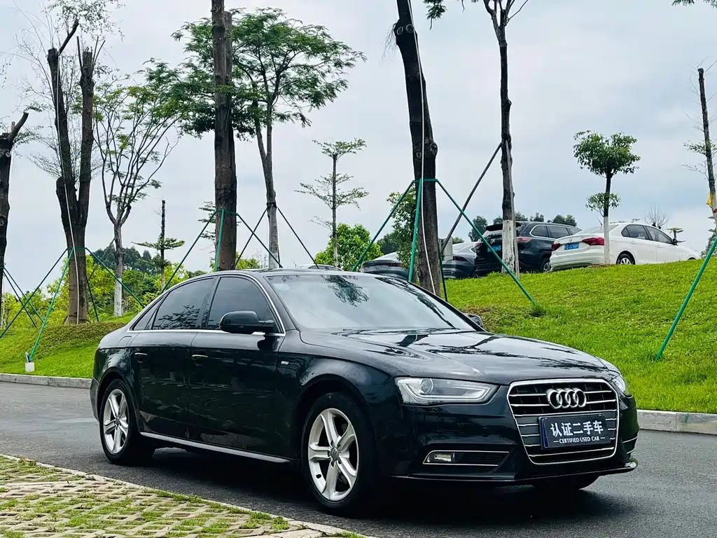 AUDI A4L 2015