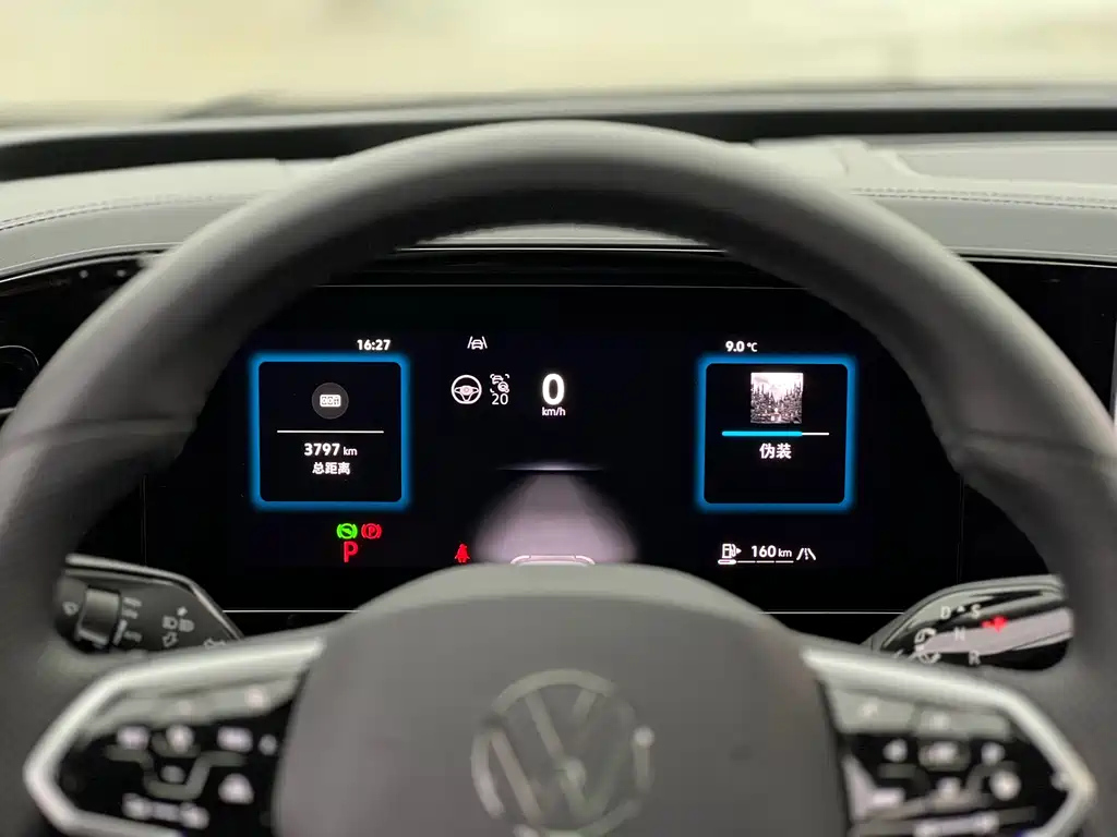 VOLKSWAGEN MAGOTAN 2025