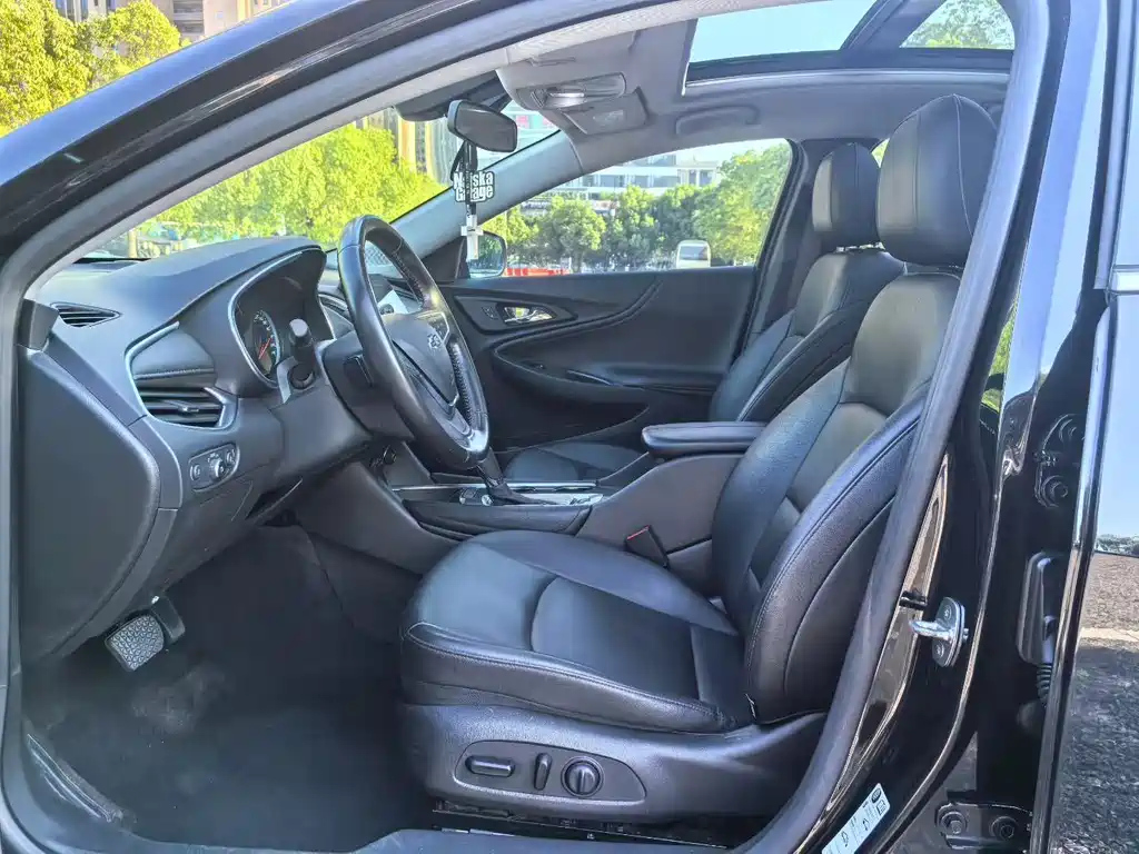CHEVROLET MALIBU XL 2020