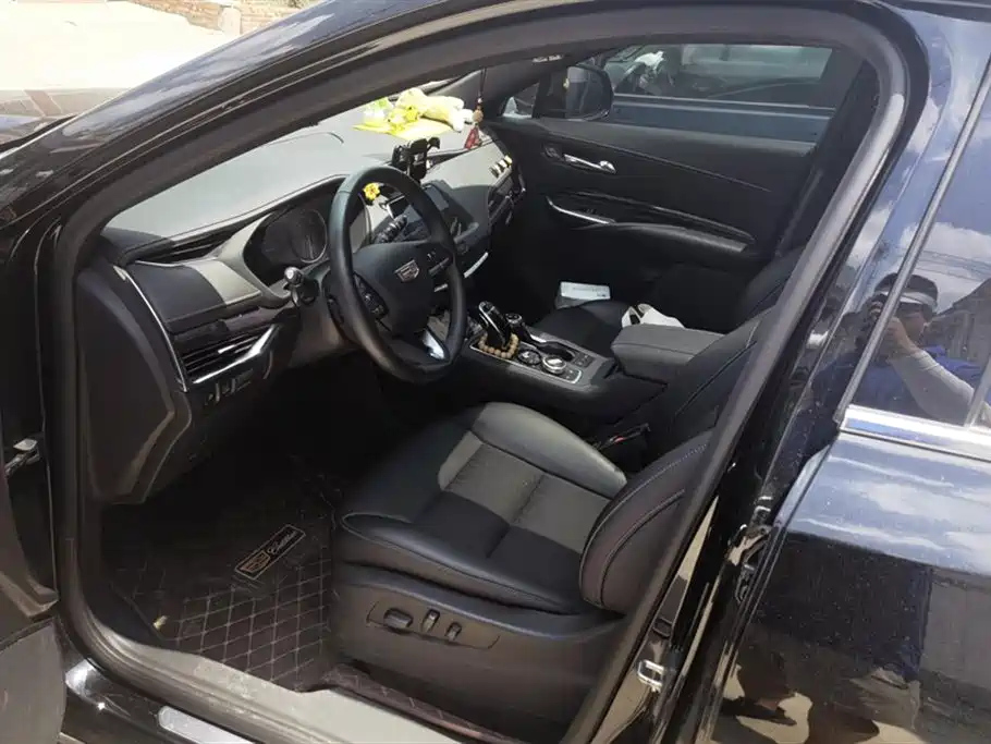 CADILLAC XT4 2020