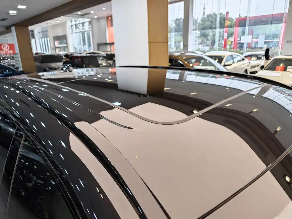 LYNK&CO 08 NEW ENERGY 2025