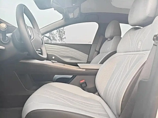 GEELY GALAXY GALAXY E8 2024 YEAR 550KM MAX 2024