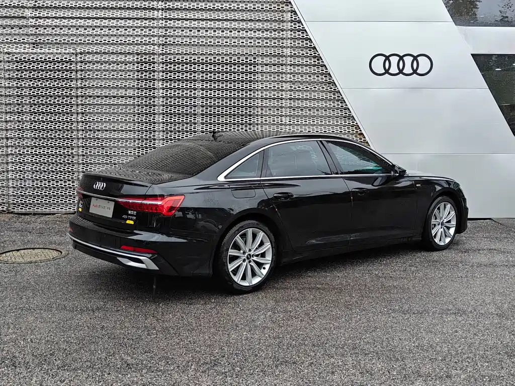 AUDI A6L 2023