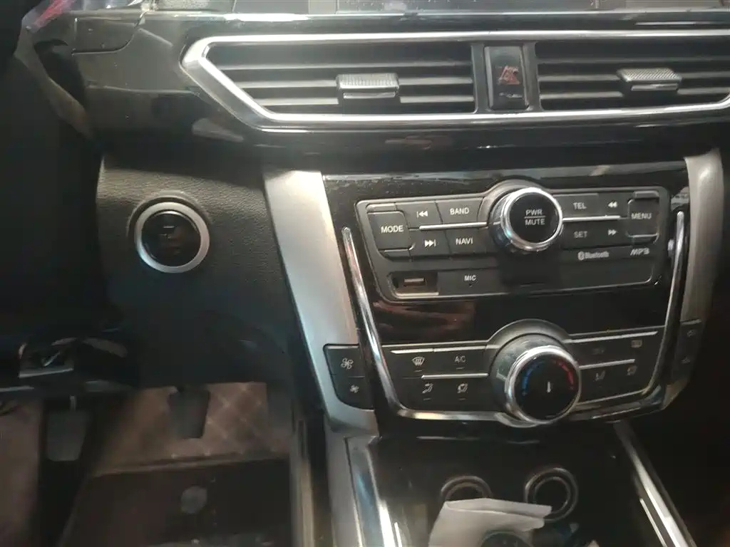 ZOTYE BIG 迈X5 2015