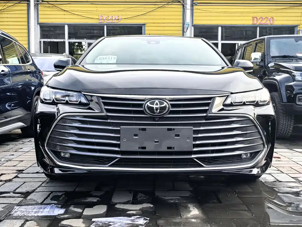 TOYOTA AVALON 2019