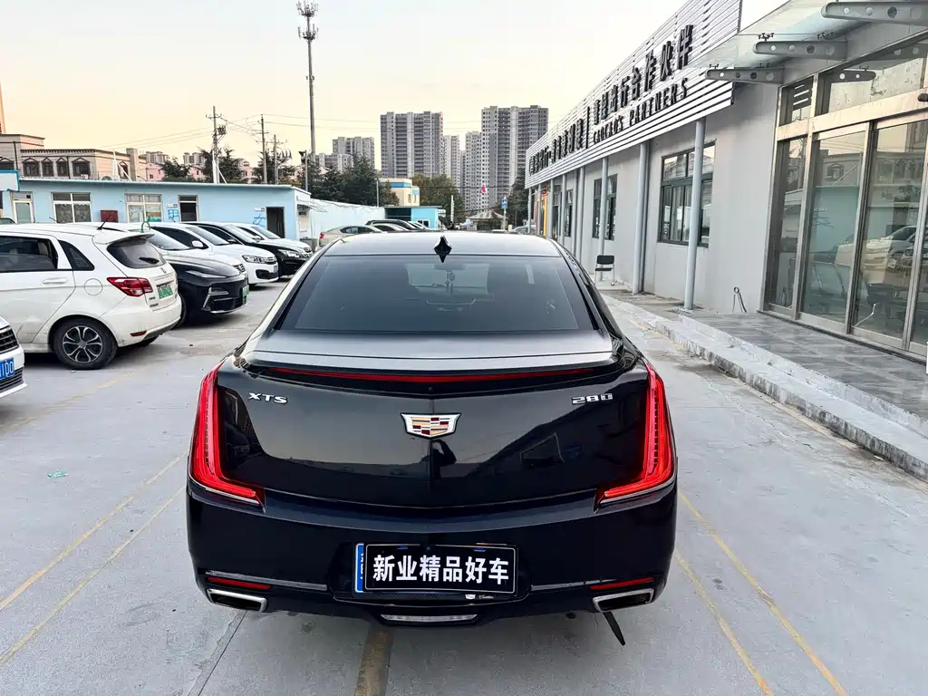 CADILLAC XTS 2019