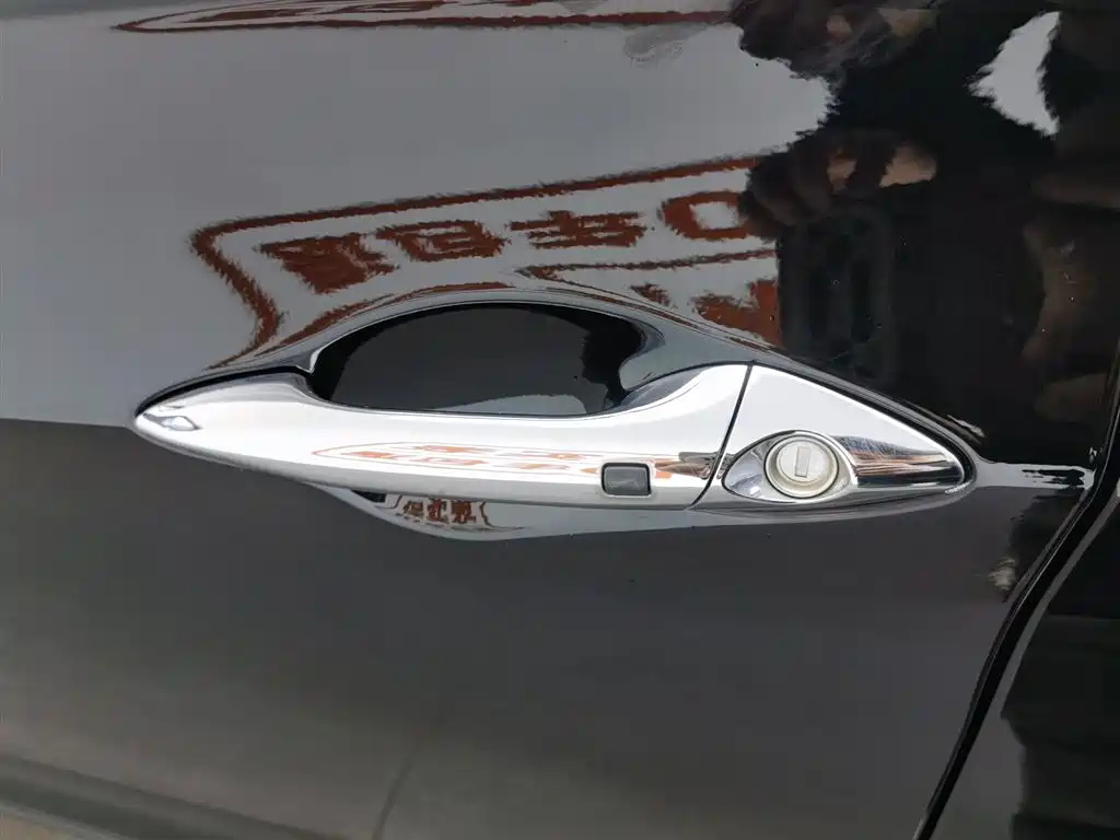 HYUNDAI ELANTRA 2016