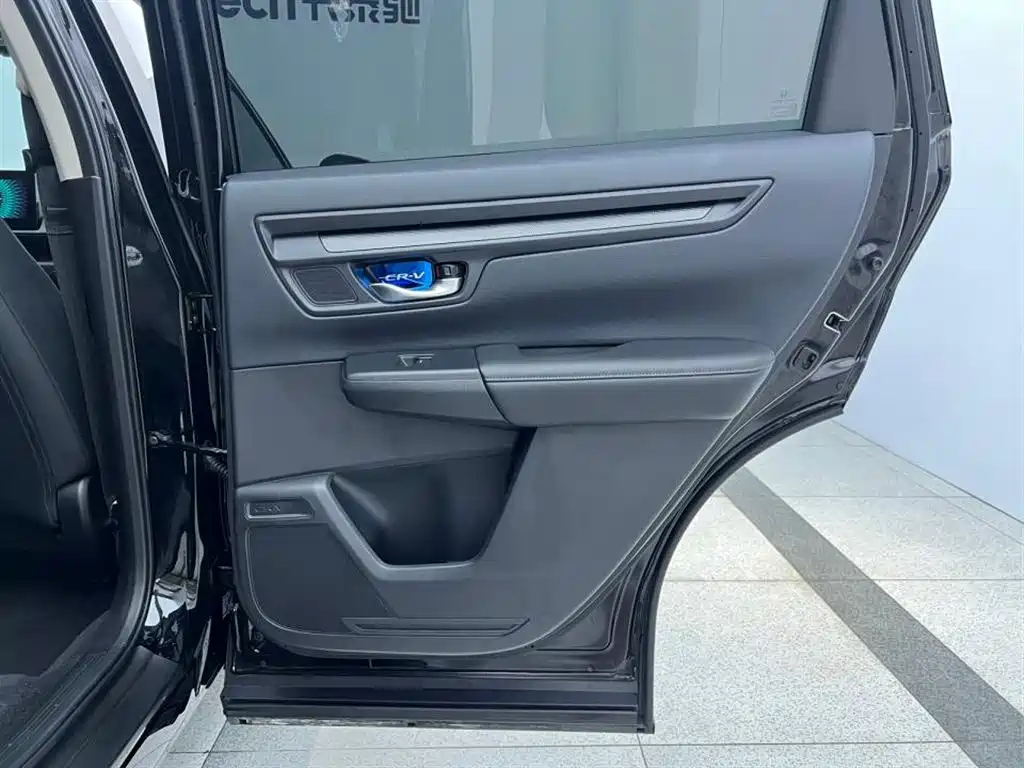 HONDA CR-V 2023