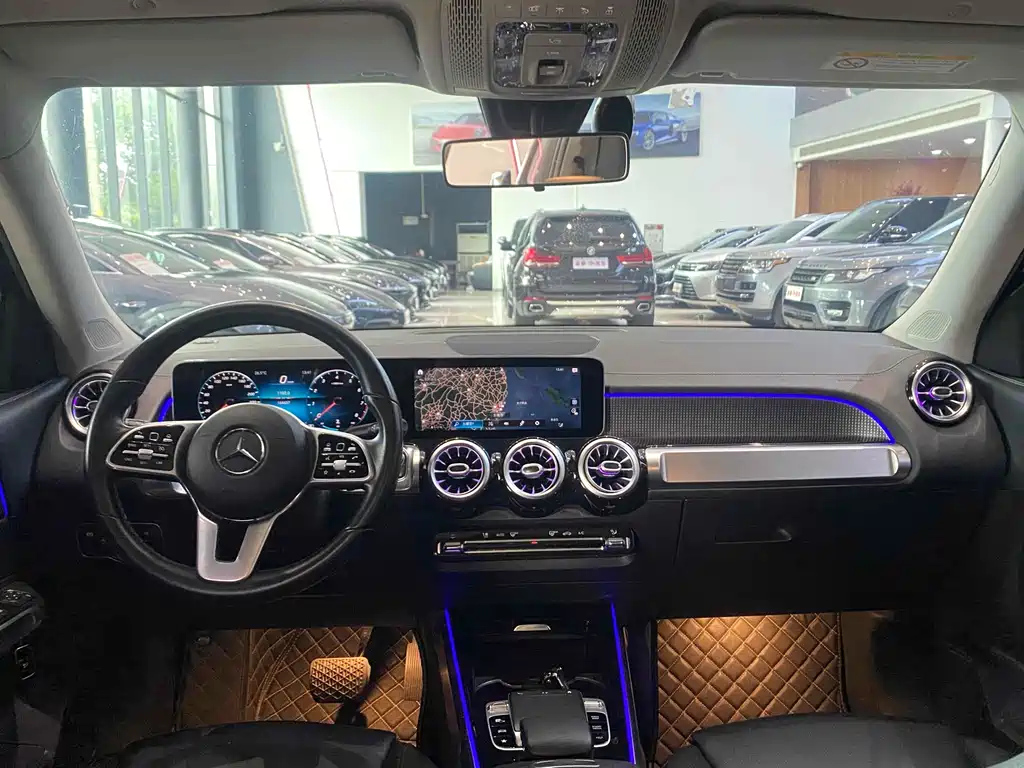 MERCEDES BENZ GLB 2020
