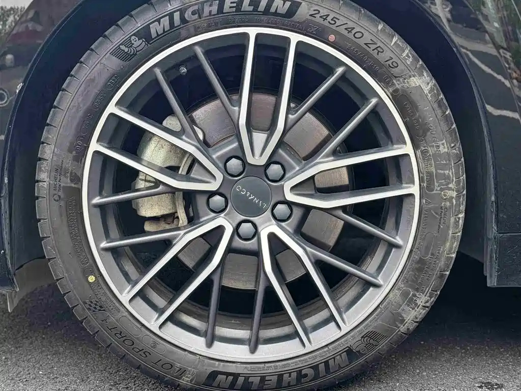 LYNK&CO 02 HATCHBACK 2022