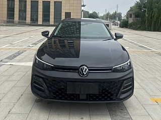 VOLKSWAGEN PASSAT  2025