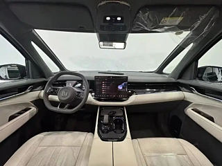 ZEEKR 009  2024 YEAR  SEATS  EDITION 108KWH 2024