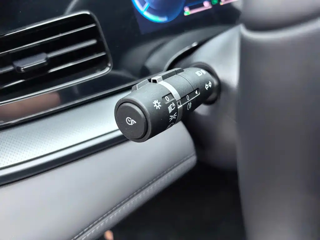BYD SEAL 07 DM-I 2025