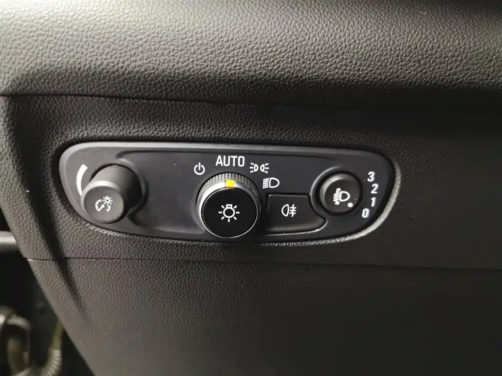 BUICK ENVISION 2021