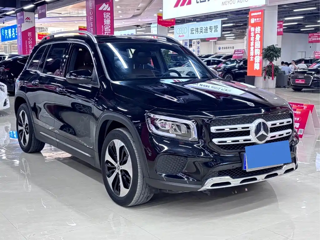 MERCEDES BENZ GLB 2021