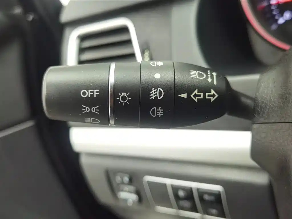 HAVAL M6 2017
