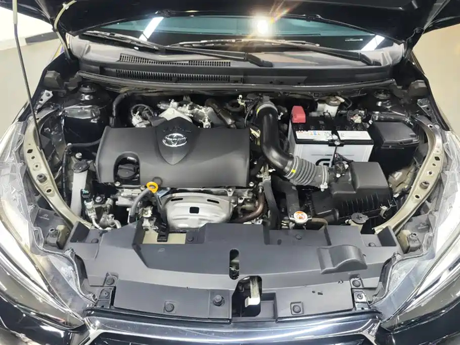 TOYOTA YARIS L DAZZLING 2023