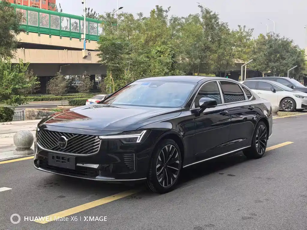 Аукционный лист VOLVO S90 2025