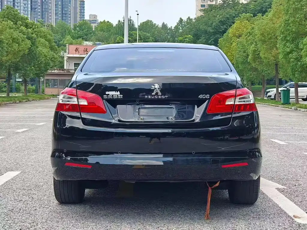 PEUGEOT 408 2016