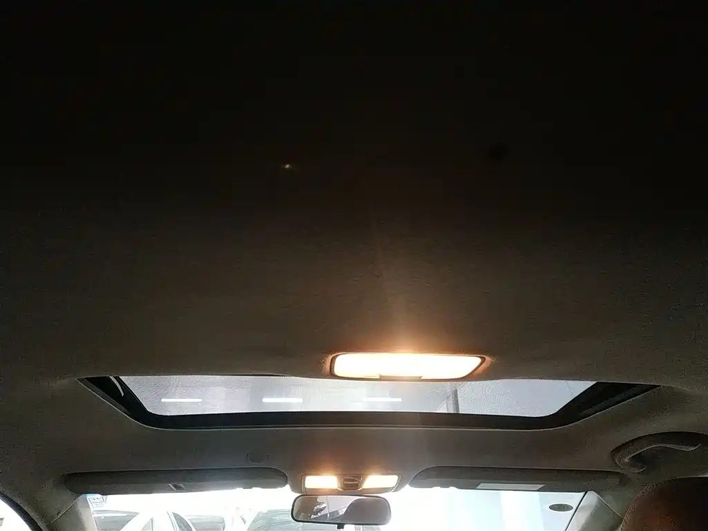 HYUNDAI ELANTRA 2016