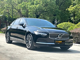 VOLVO S90 2021