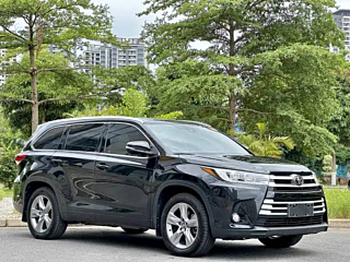 TOYOTA HIGHLANDER 2020