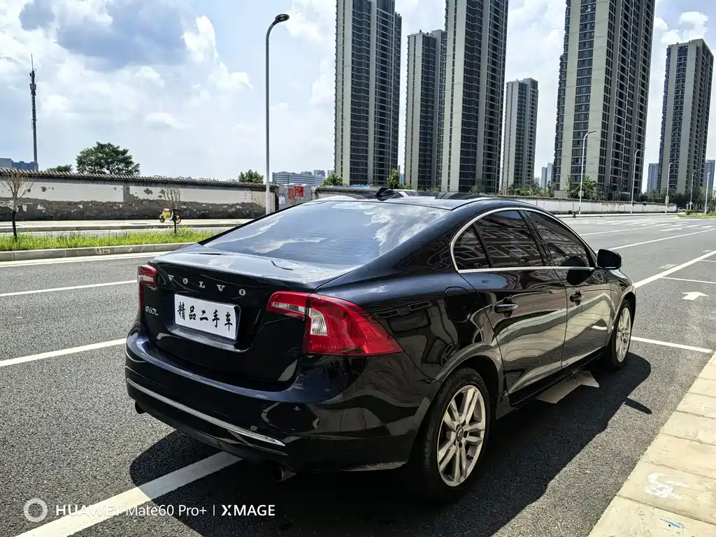 VOLVO S60 2014