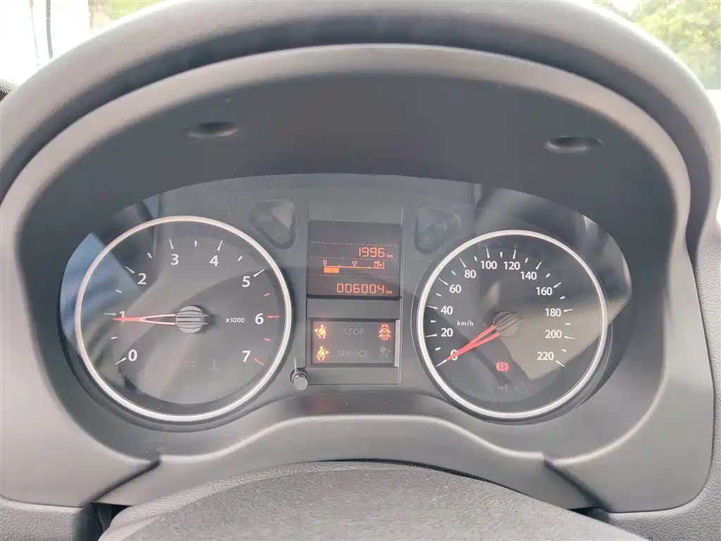DONGFENG AEOLUS L60 2015