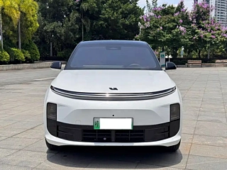 LI AUTO L6 2024