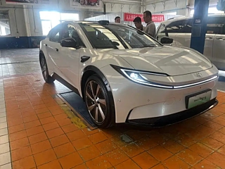 Заказать TOYOTA BZ5