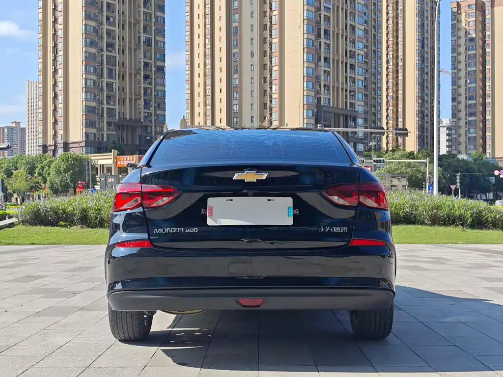CHEVROLET CRUZE 2021