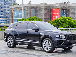 BENTLEY BENTAYGA  2024