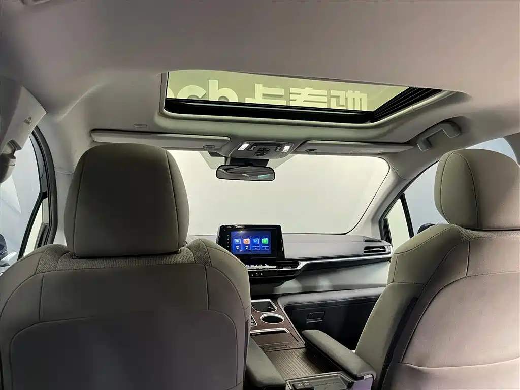 TOYOTA SIENNA SIENNA 2023