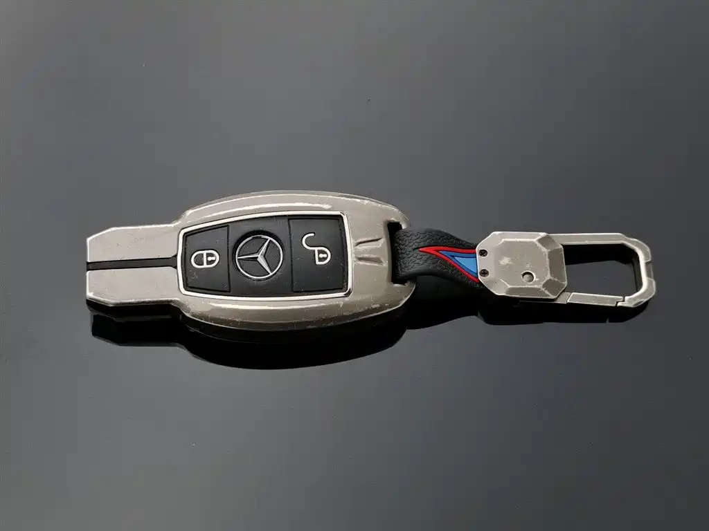 MERCEDES BENZ GLA 2017