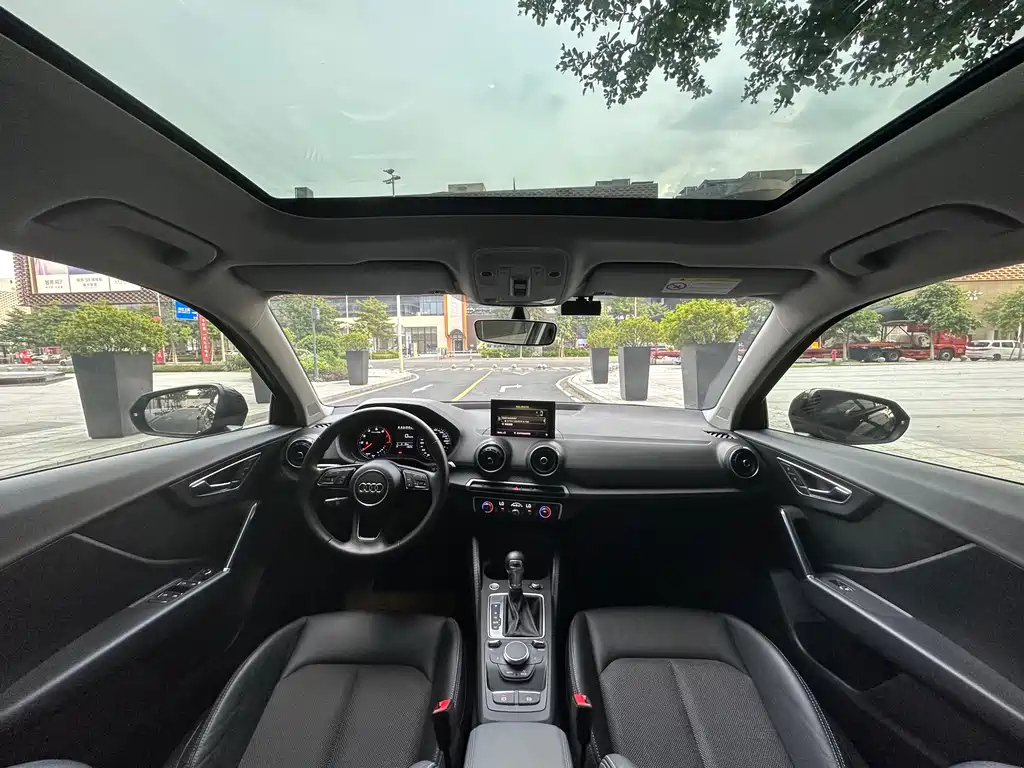 AUDI Q2L 2021
